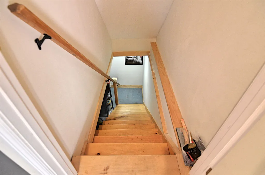 6 Sims Street Claremont NH 03743
