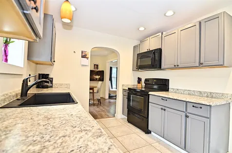 6 Sims Street Claremont NH 03743