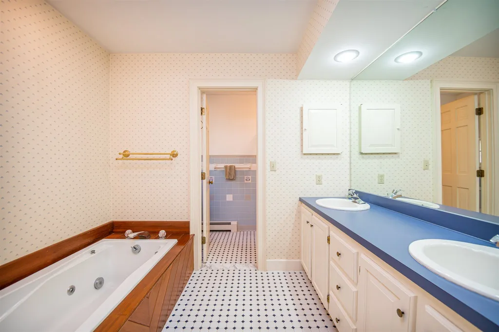 246 Hopkins Green Road Hopkinton NH 03229