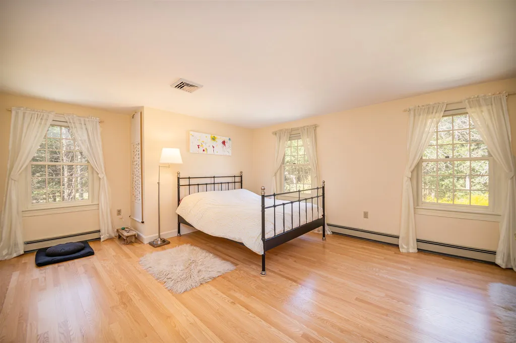 246 Hopkins Green Road Hopkinton NH 03229