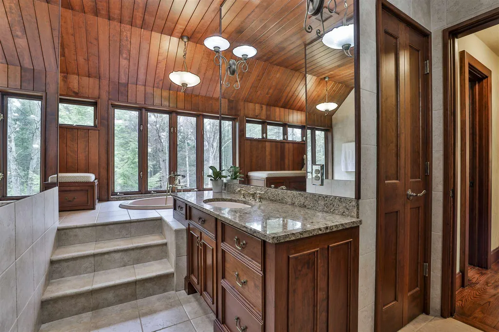 92 Potter Road Wilton NH 03086