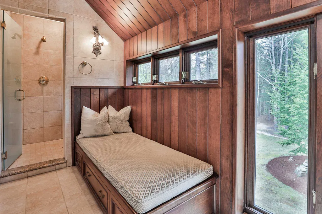 92 Potter Road Wilton NH 03086