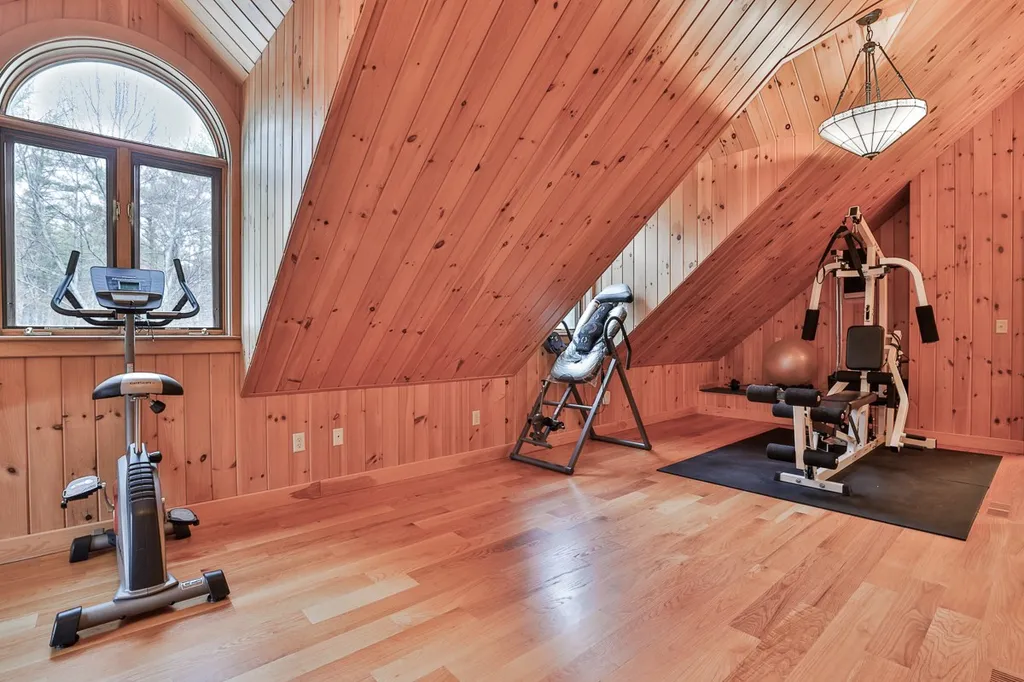 92 Potter Road Wilton NH 03086