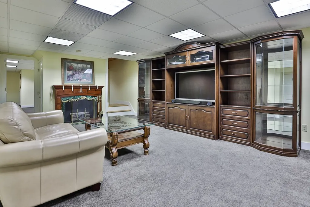 92 Potter Road Wilton NH 03086