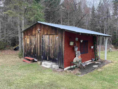 175 Privacy Lane Concord VT 05824