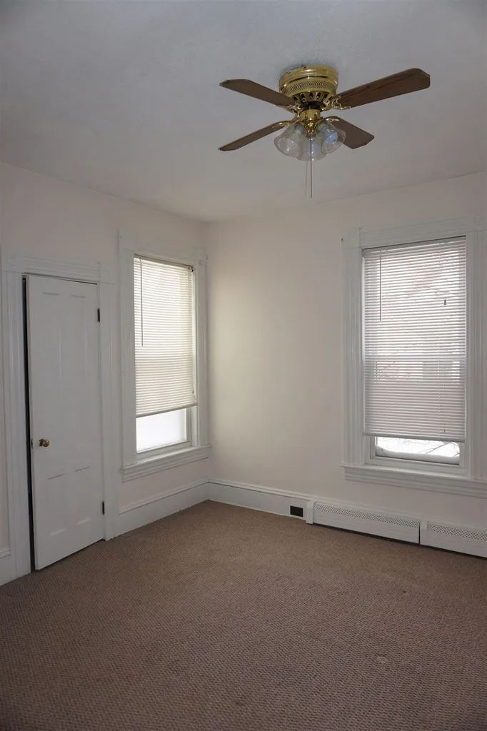 823 Chestnut Street Manchester NH 03104
