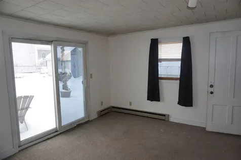 823 Chestnut Street Manchester NH 03104