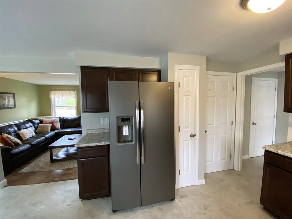 6 Grandview Lane Alton NH 03809