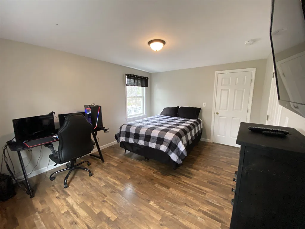 6 Grandview Lane Alton NH 03809