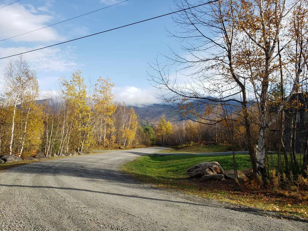 94 North Peak Drive Easton NH 03580