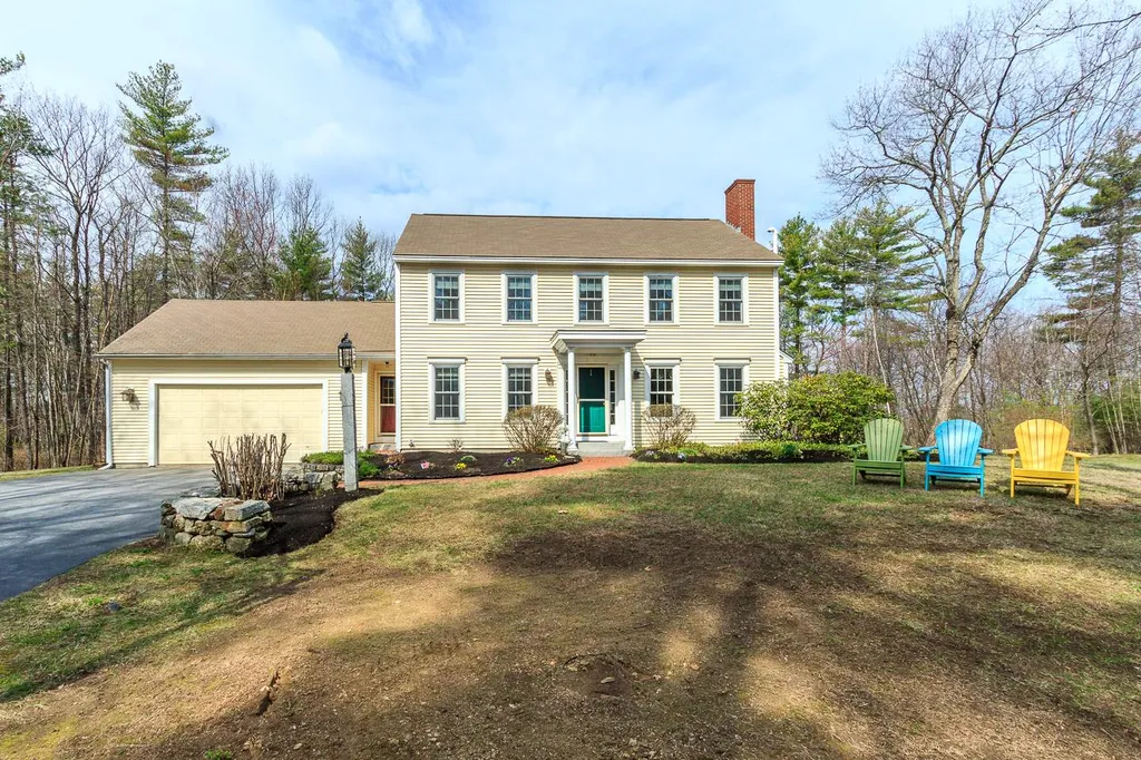 12 Tower Hill Drive Bow NH 03304