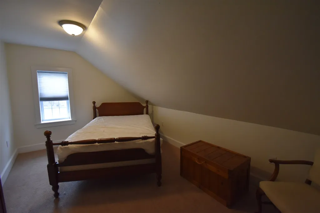 8 Marsten Lane Enfield NH 03748