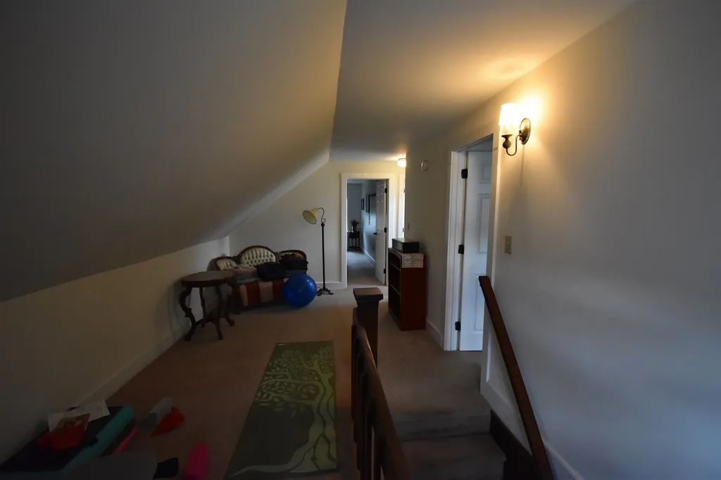 8 Marsten Lane Enfield NH 03748
