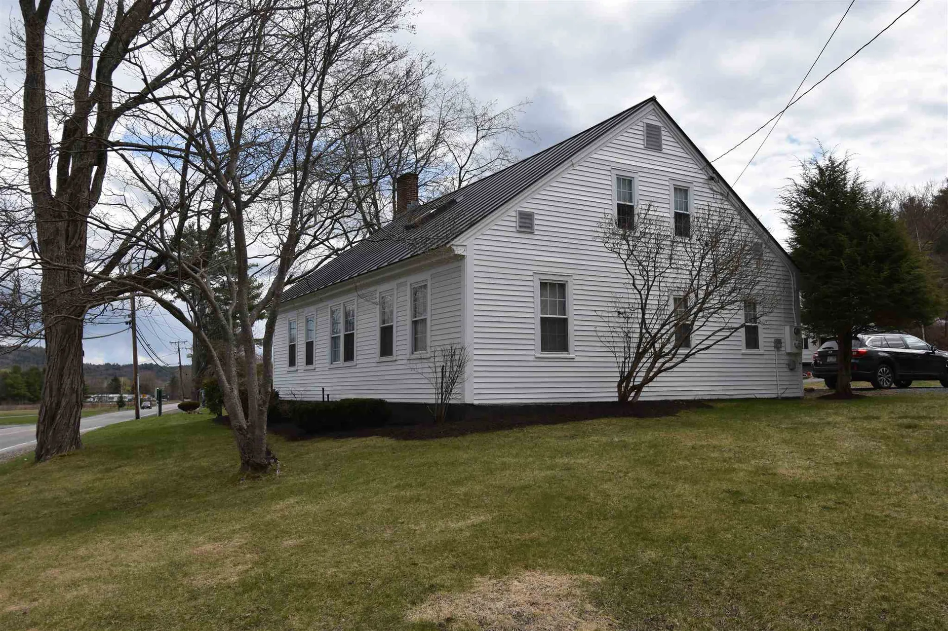8 Marsten Lane Enfield NH 03748