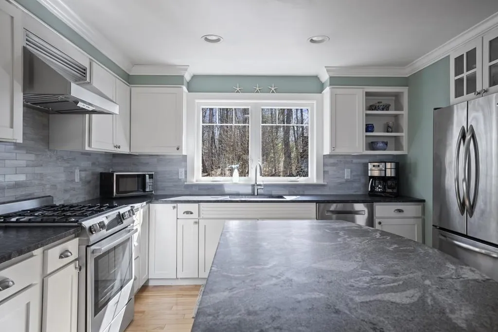 23 Adams Road York ME 03902