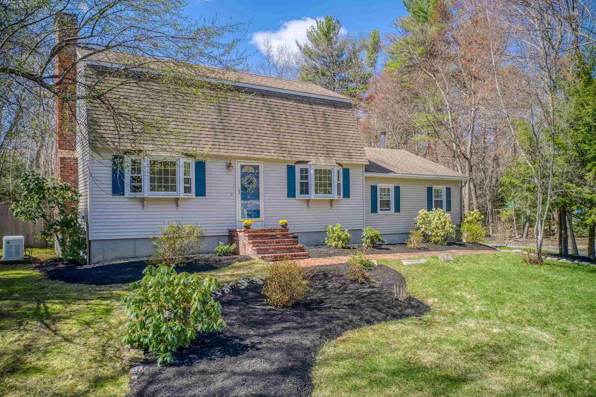 12 Blossom Road Windham NH 03087