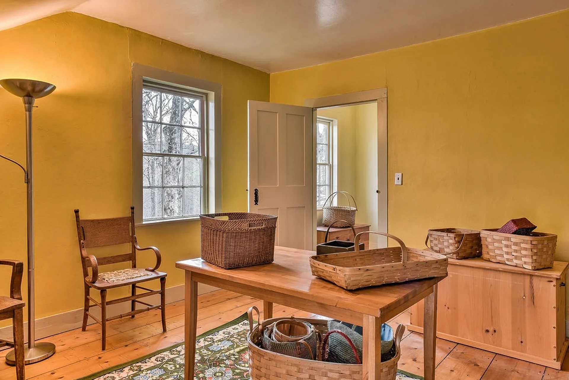 80 Houghton Ledge Road Roxbury NH 03431