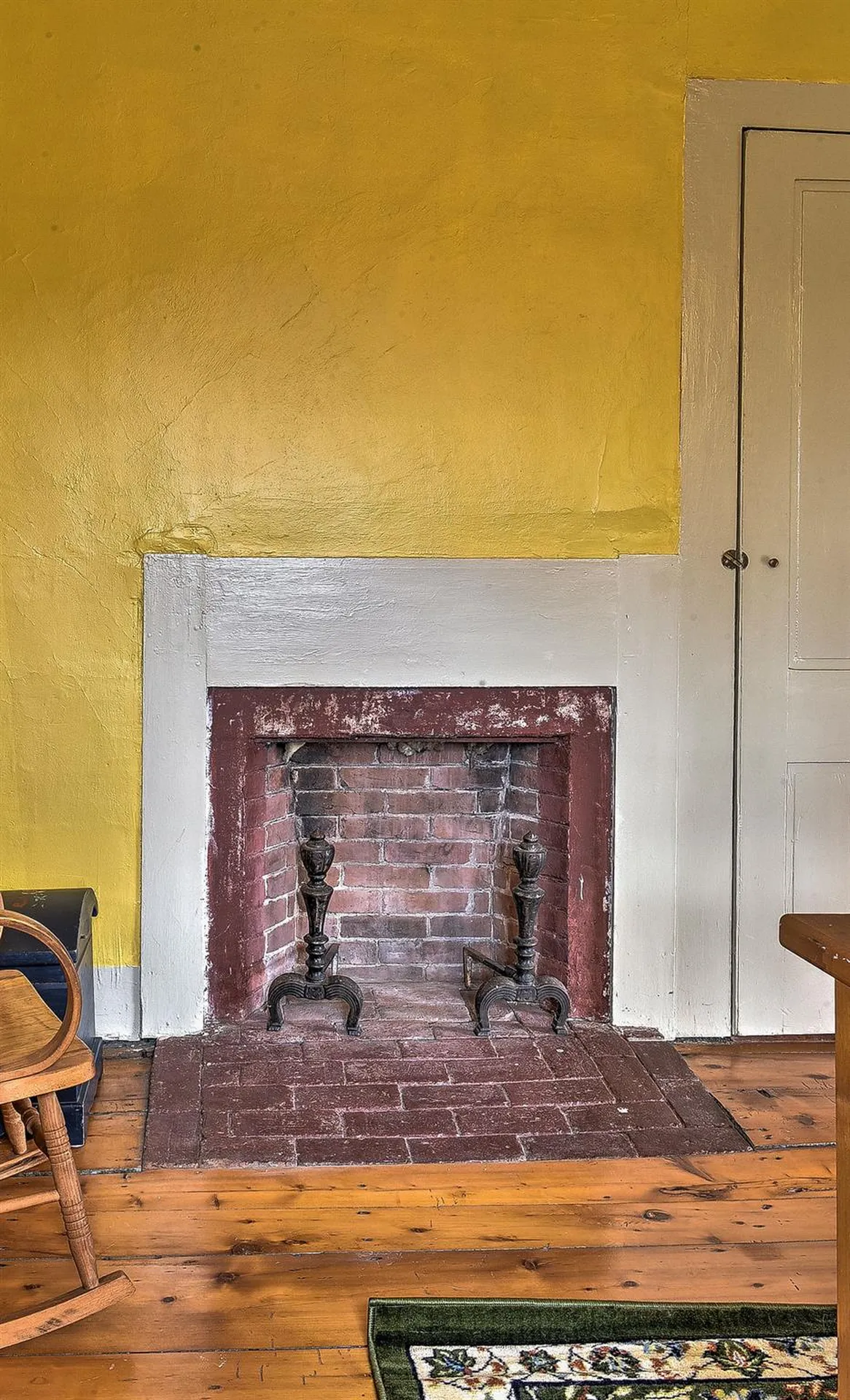 80 Houghton Ledge Road Roxbury NH 03431