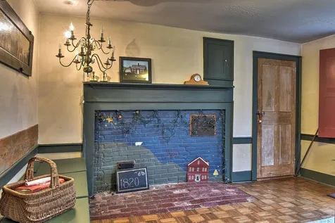 80 Houghton Ledge Road Roxbury NH 03431