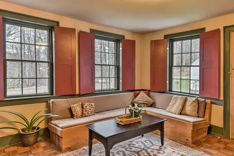 80 Houghton Ledge Road Roxbury NH 03431