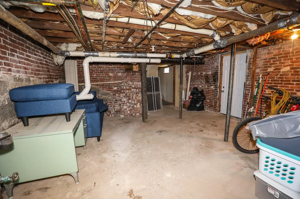 26 Hillcrest Avenue Concord NH 03301