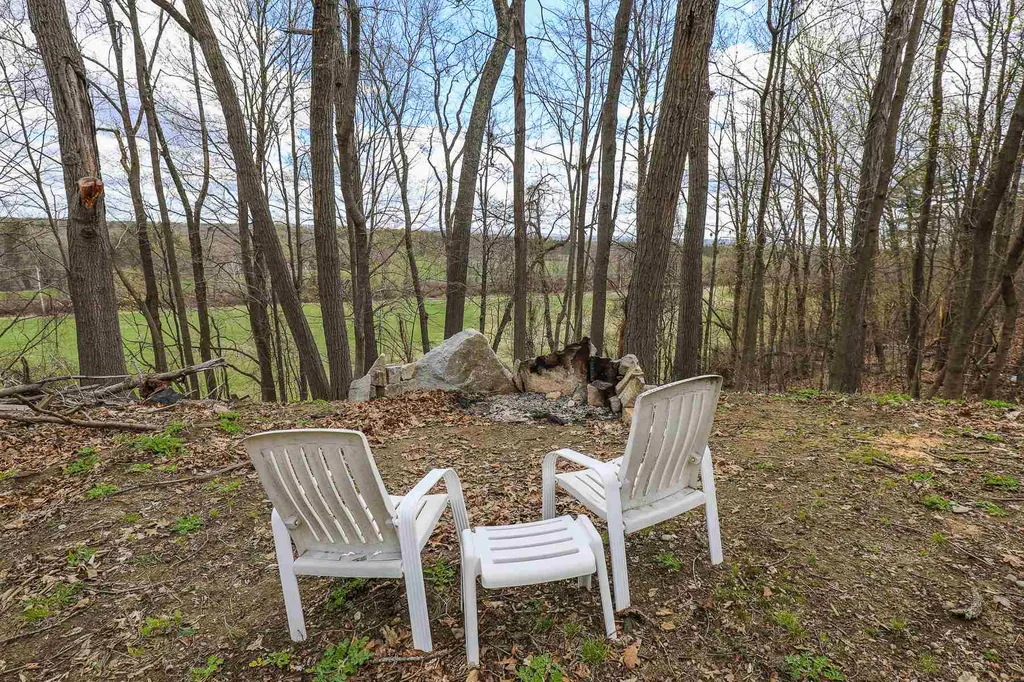 26 Hillcrest Avenue Concord NH 03301