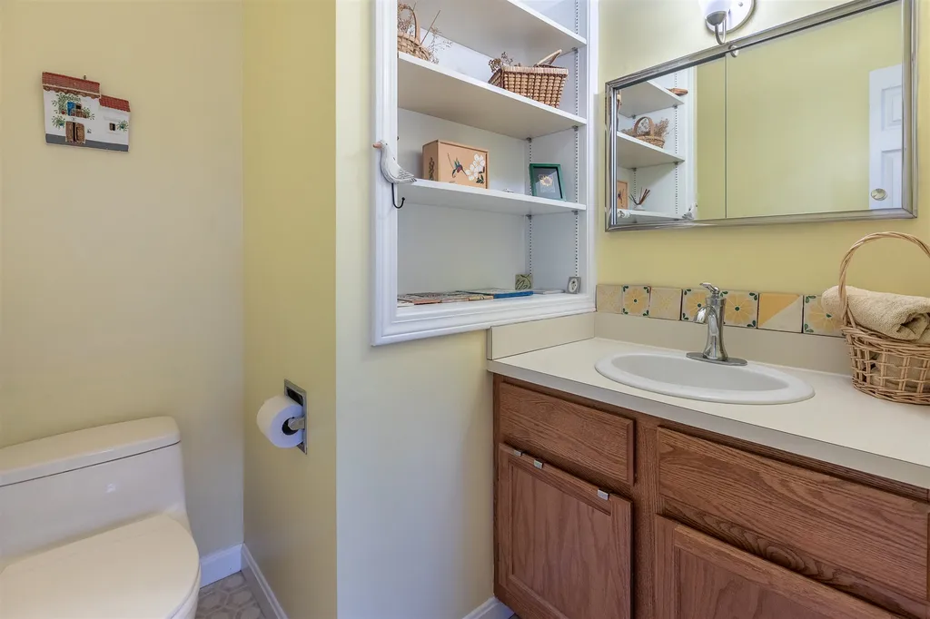 76 Mckenna Road Norwich VT 05055
