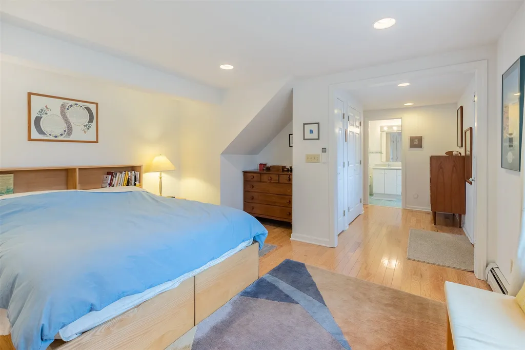 76 Mckenna Road Norwich VT 05055