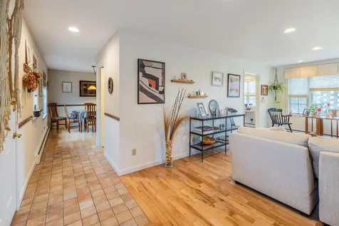 76 Mckenna Road Norwich VT 05055