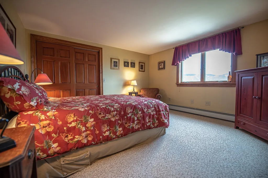 58 Seaward Drive Danbury NH 03230