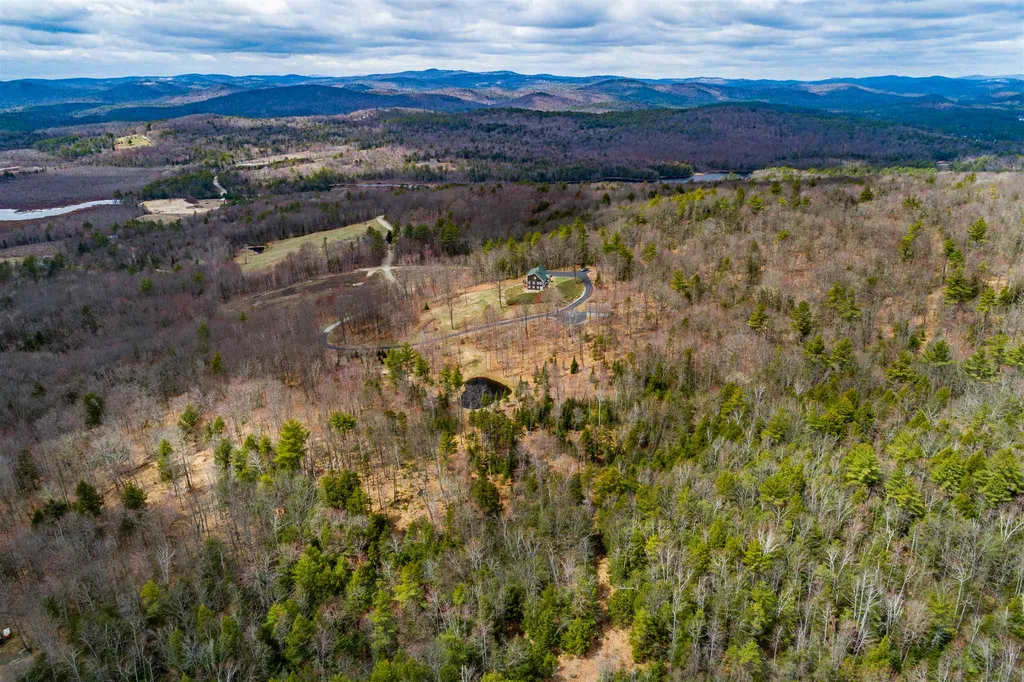 58 Seaward Drive Danbury NH 03230