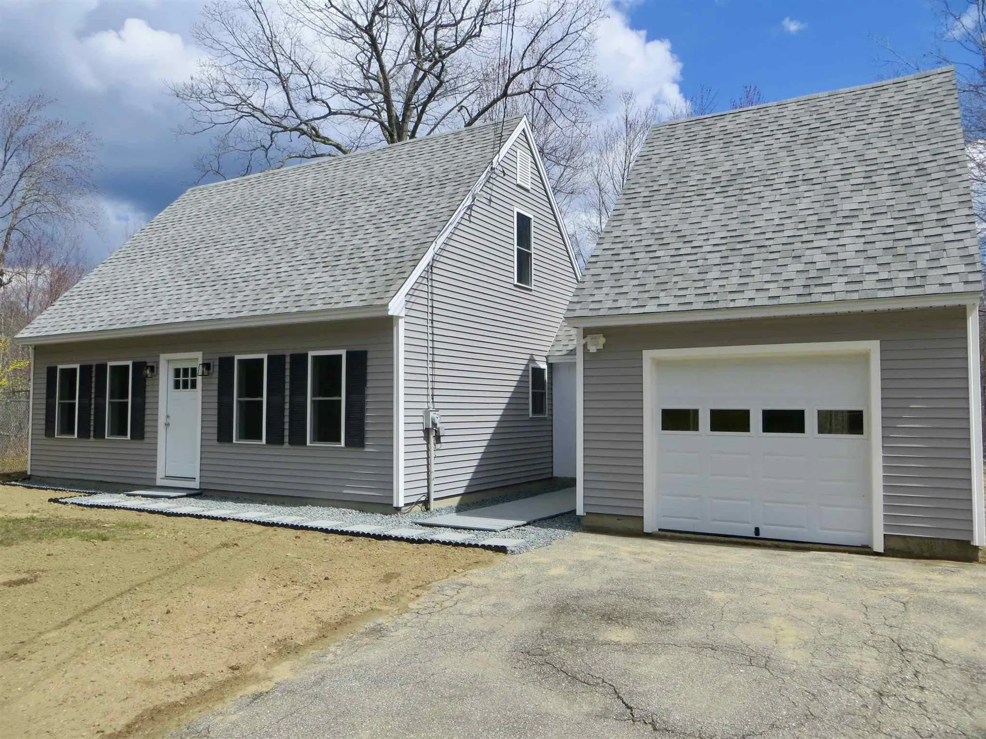 41 Harvey Lake Road Northwood NH 03261