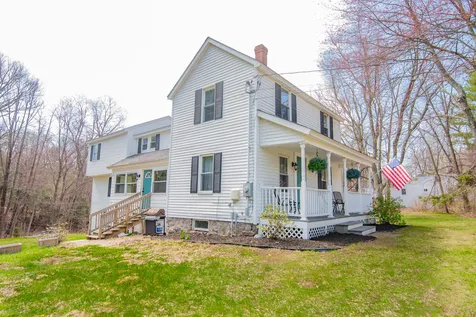 5 Ash Street Londonderry NH 03053