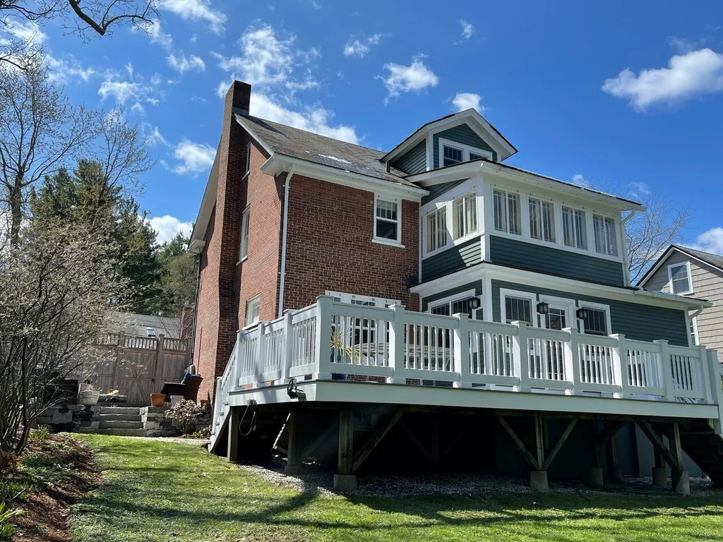 48 Henderson Terrace Burlington VT 05401