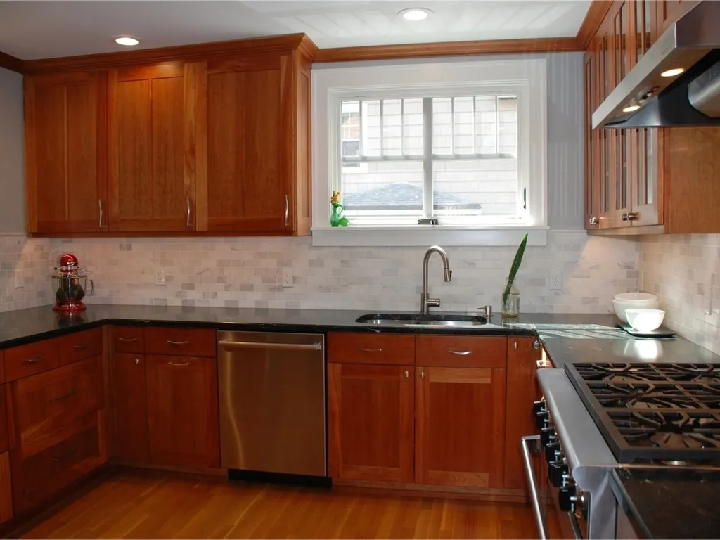 48 Henderson Terrace Burlington VT 05401