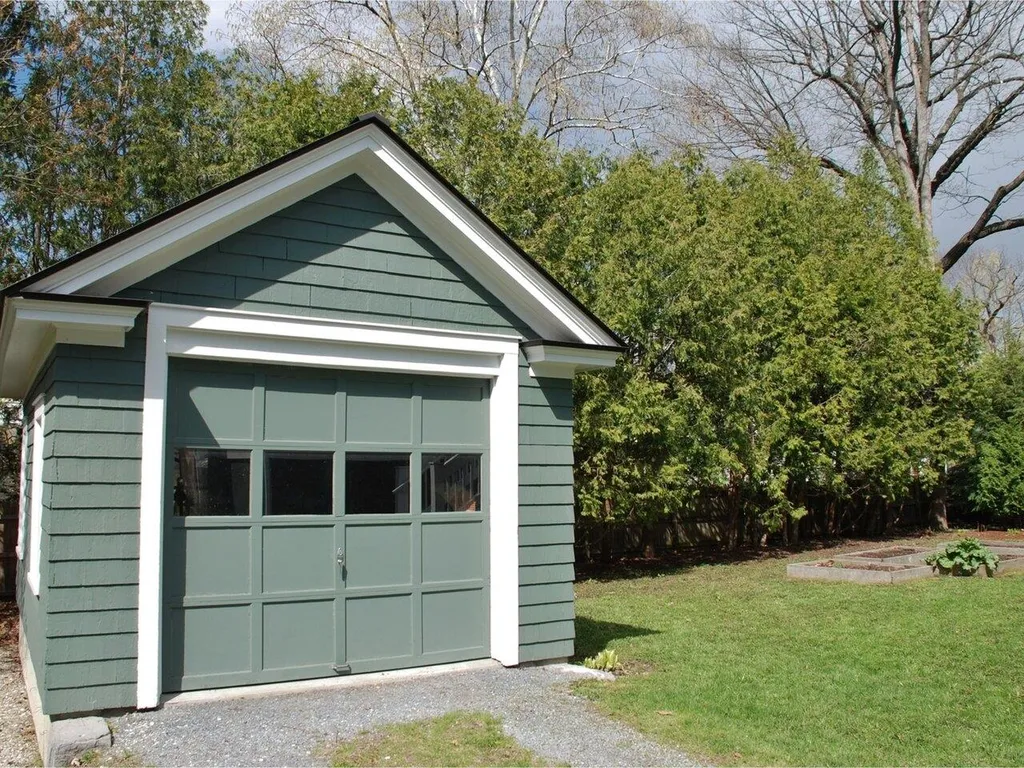 48 Henderson Terrace Burlington VT 05401