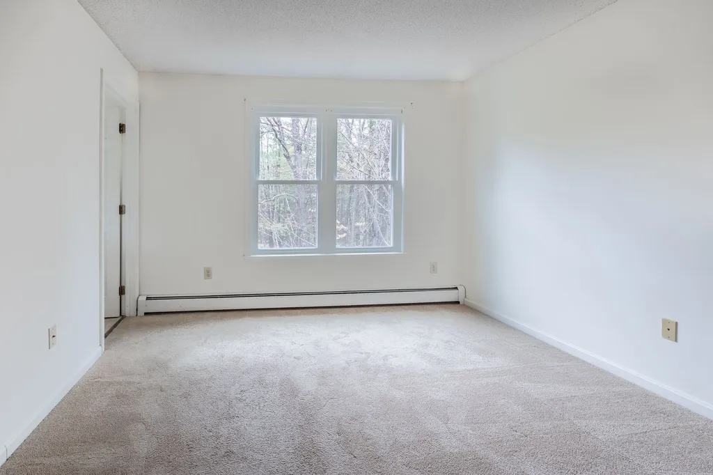 40 Wolf Road Lebanon NH 03766