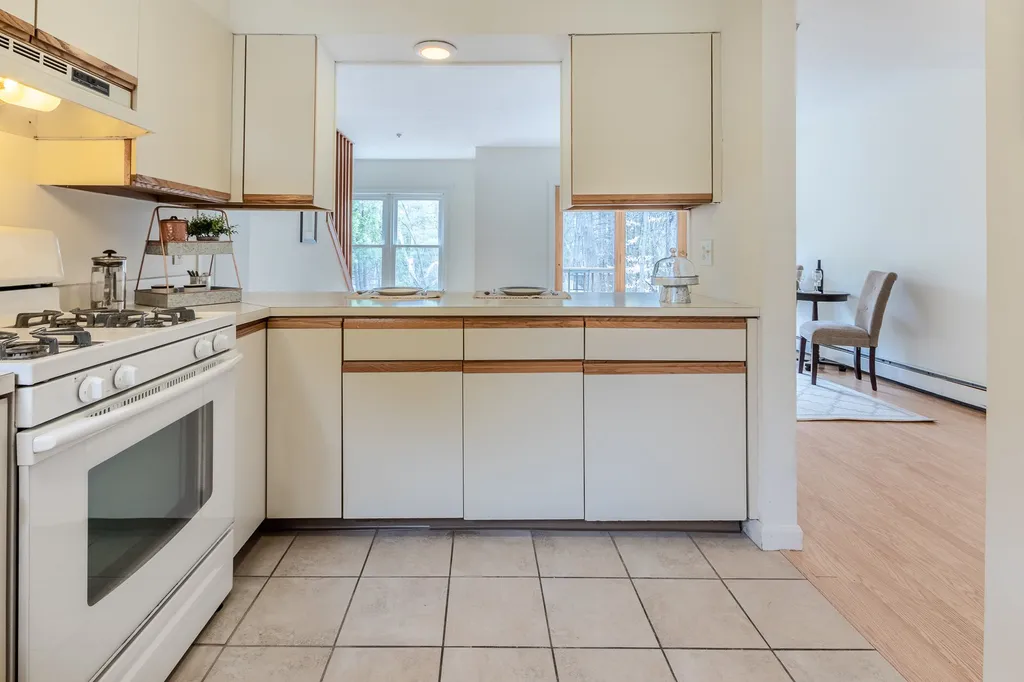 40 Wolf Road Lebanon NH 03766