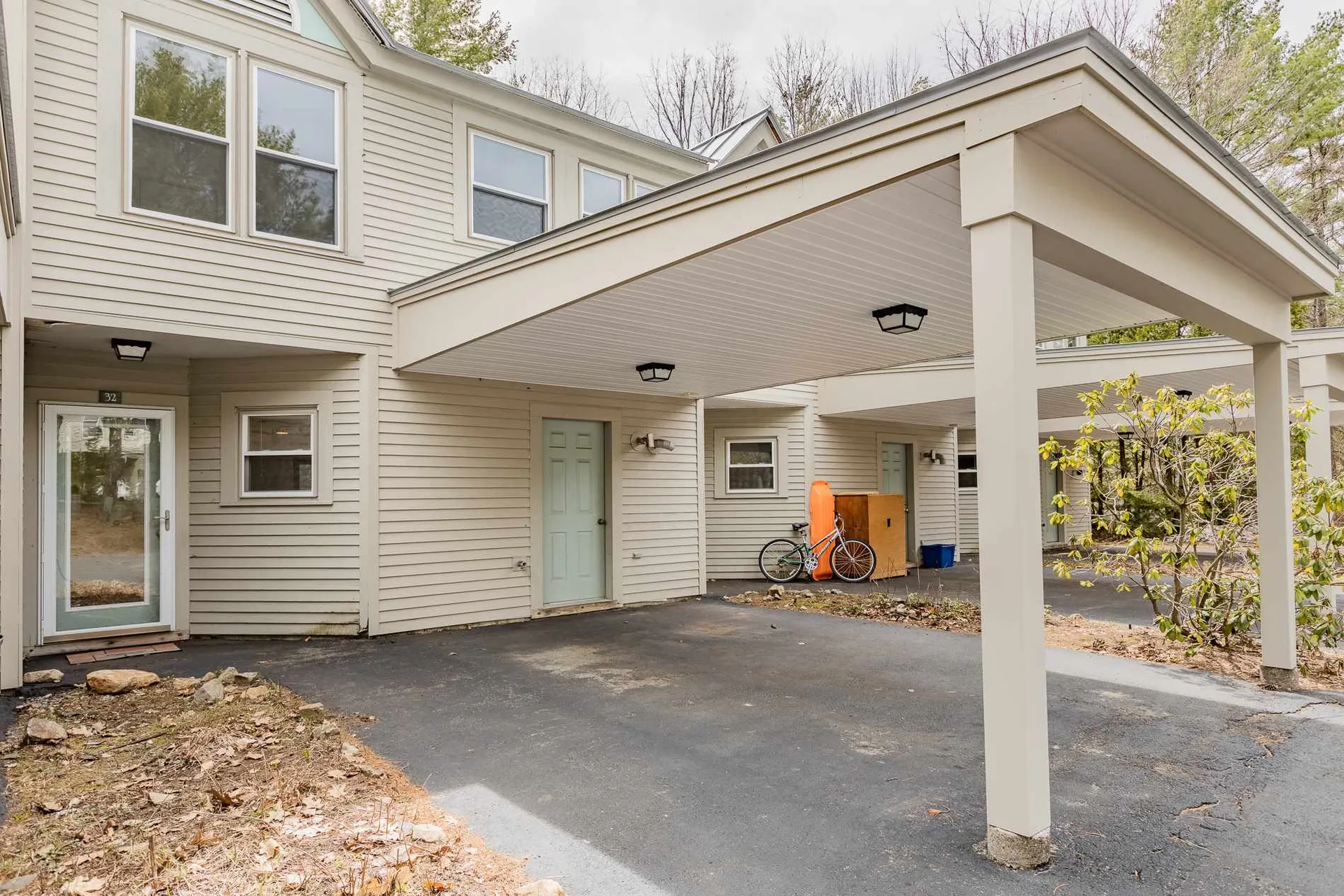 40 Wolf Road Lebanon NH 03766
