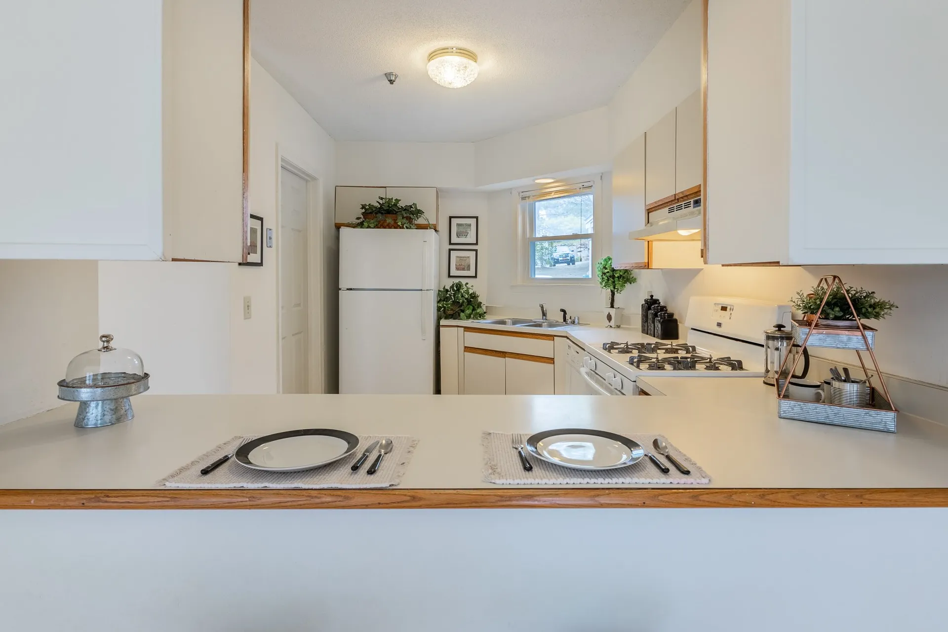 40 Wolf Road Lebanon NH 03766