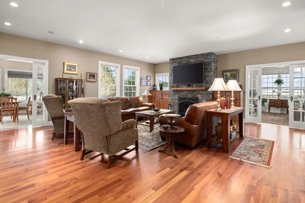 4659 Spear Street Shelburne VT 05482