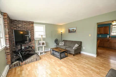 23 Patten Road Merrimack NH 03054