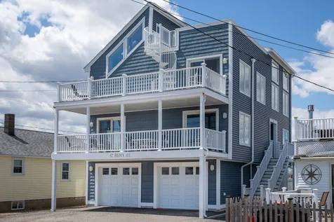 52 Brown Avenue Hampton NH 03842