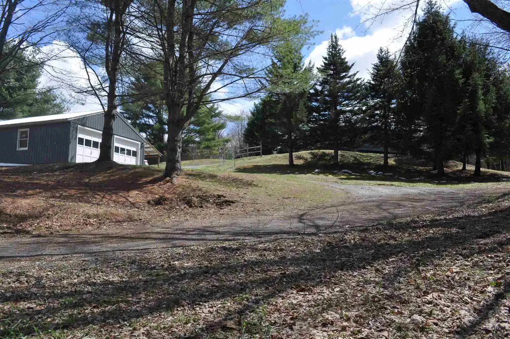 7 Independent Drive Hartland VT 05048