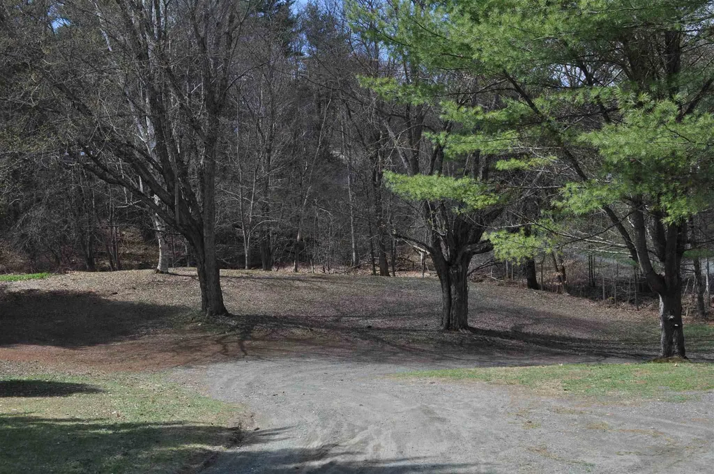 7 Independent Drive Hartland VT 05048