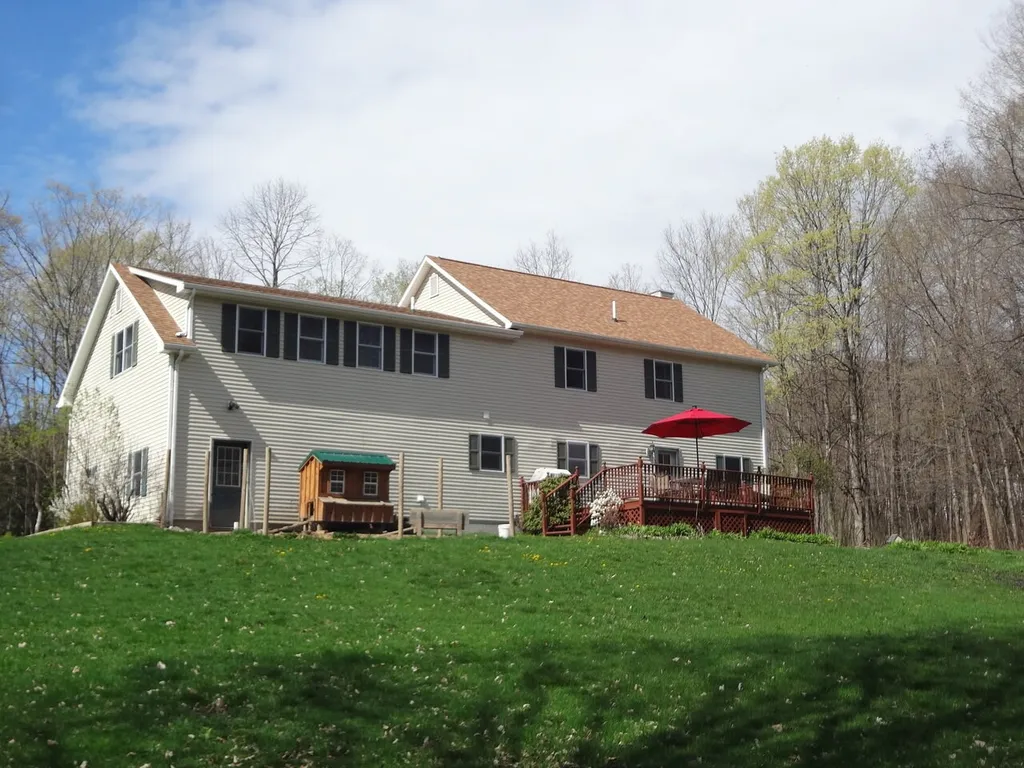 470 Place Road West Hinesburg VT 05461