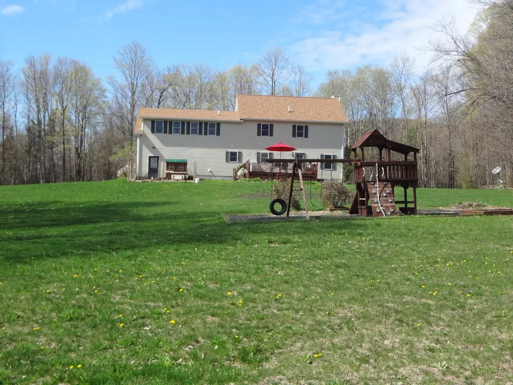 470 Place Road West Hinesburg VT 05461