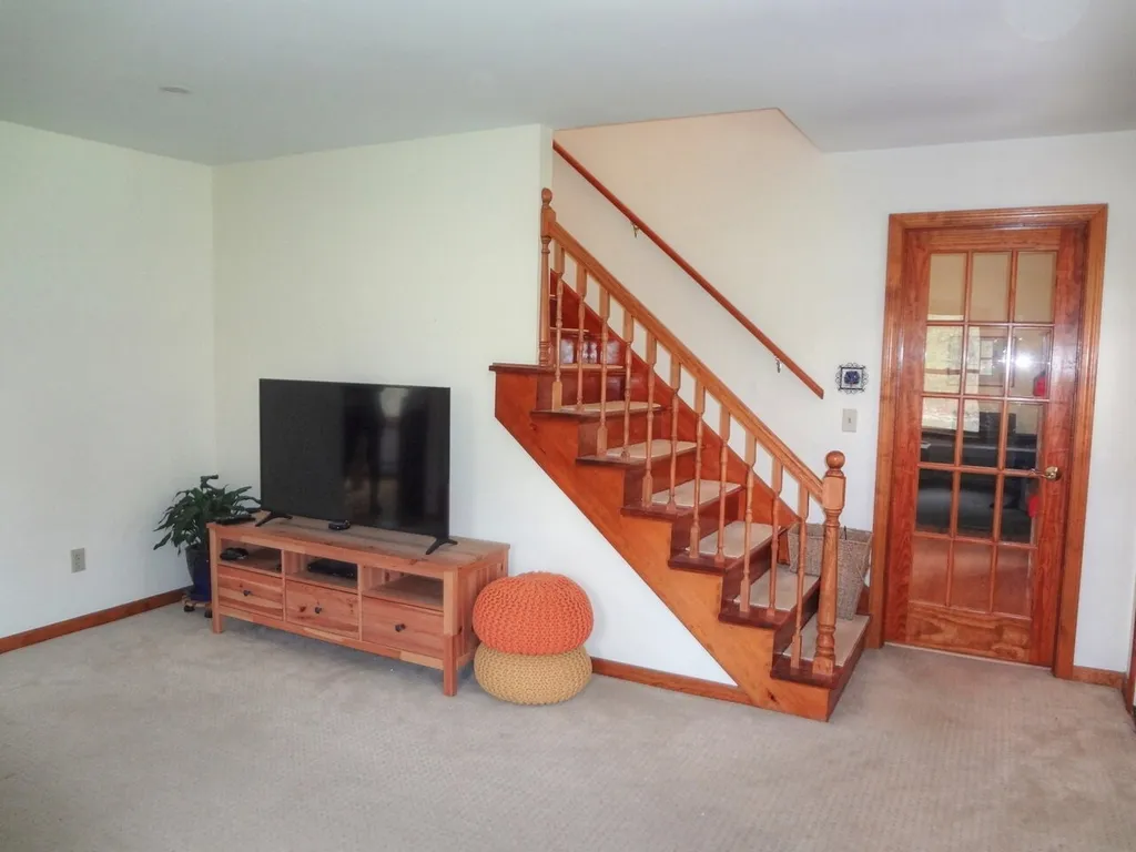 470 Place Road West Hinesburg VT 05461