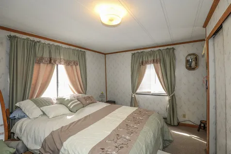 27 Beatrice Street Danville NH 03819