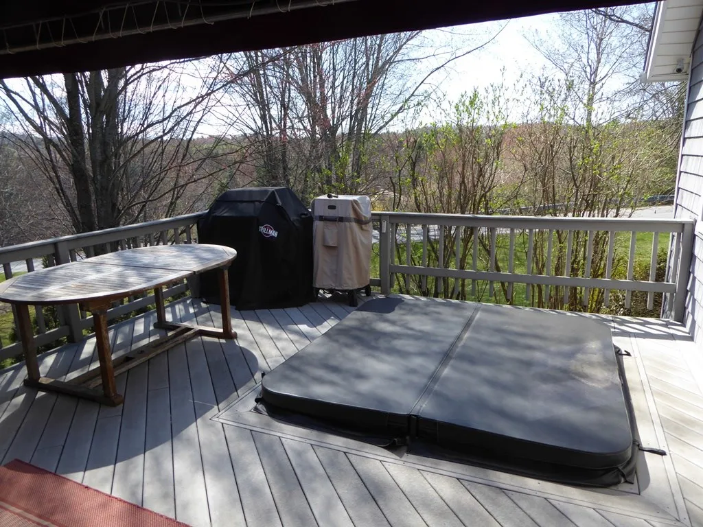 84 Red Clover Way Milton VT 05468